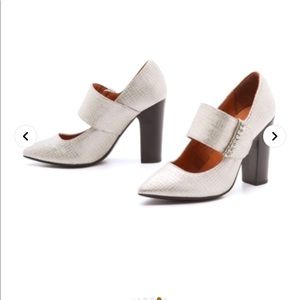 Beautiful See By Chloe silver Mary Jane pumps